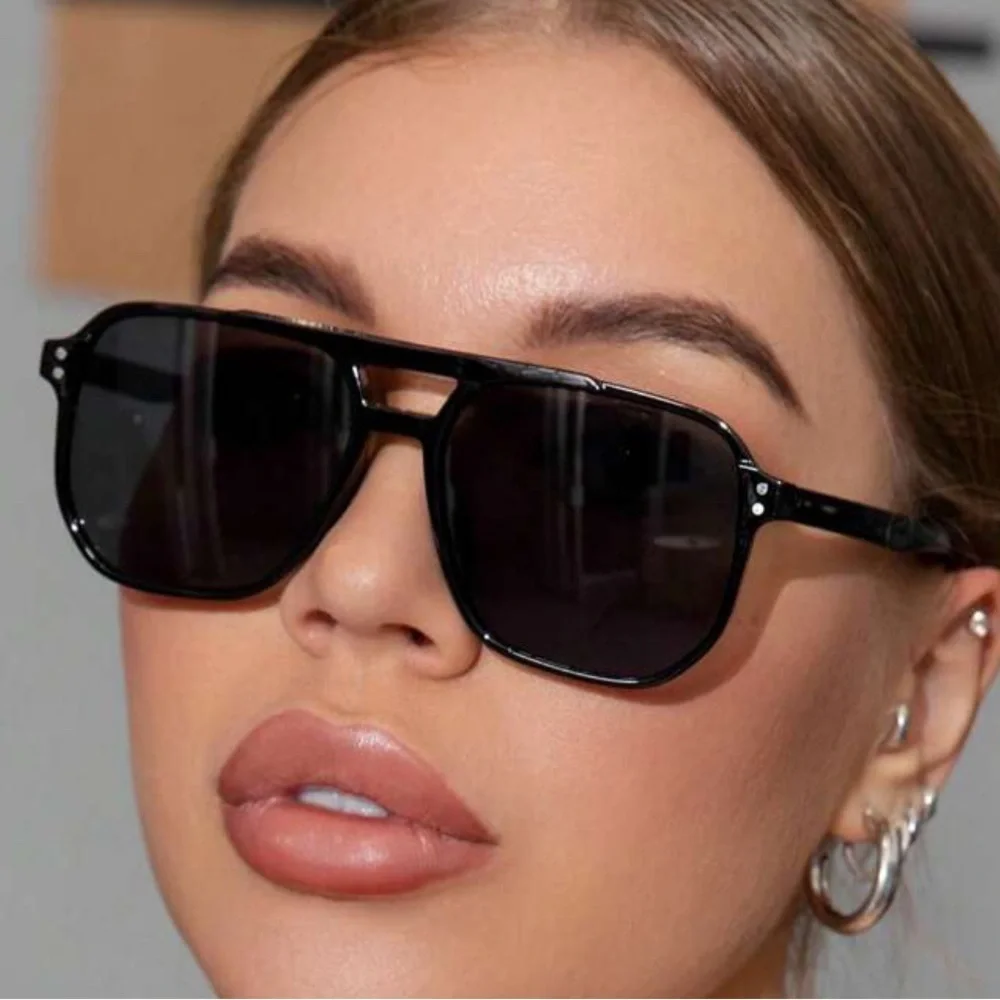 Stylish Black Sunglasses